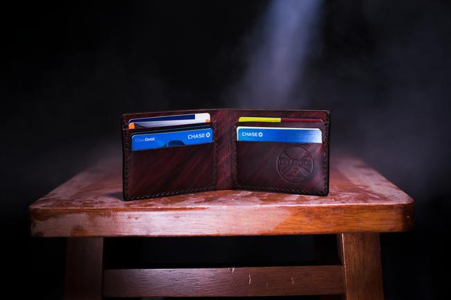 Más de 2 millones de españoles afectados por los intereses de las tarjetas de crédito